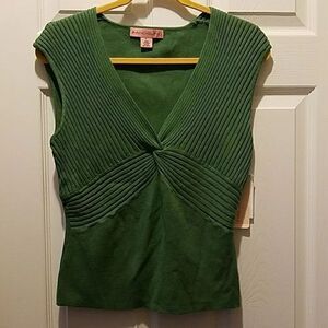 Bandolino Jade ribbed army green sweater Sz. L NWT